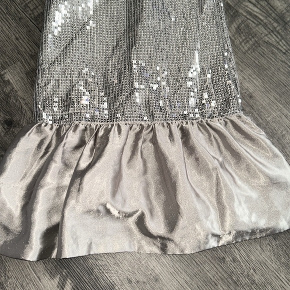 GapKids Silver Sequence Girl dress Sz 6/7 - Picture 2 of 6